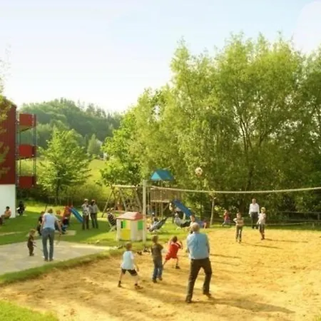 Apartmán Ferienwohnung In Mit Grill, Garten Und Sauna Runding